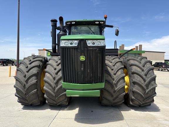 2014 John Deere 9560R Tractor 4WD