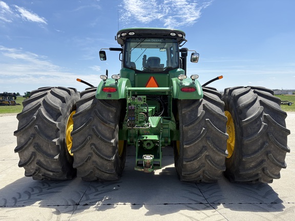 2014 John Deere 9560R Tractor 4WD