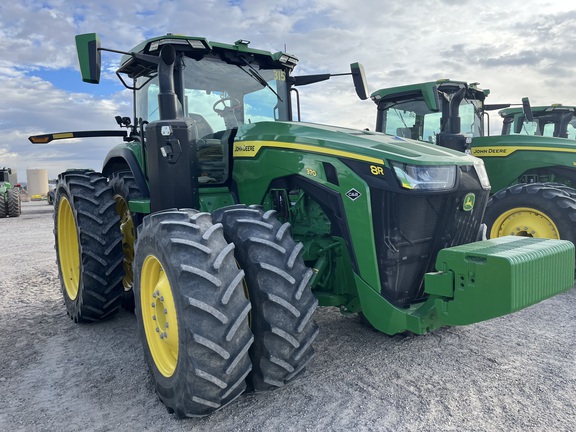 2023 John Deere 8R 370 Tractor