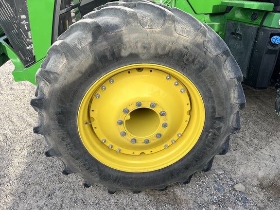 2023 John Deere 8R 370 Tractor