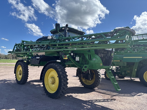 2020 John Deere R4044 Sprayer/High Clearance