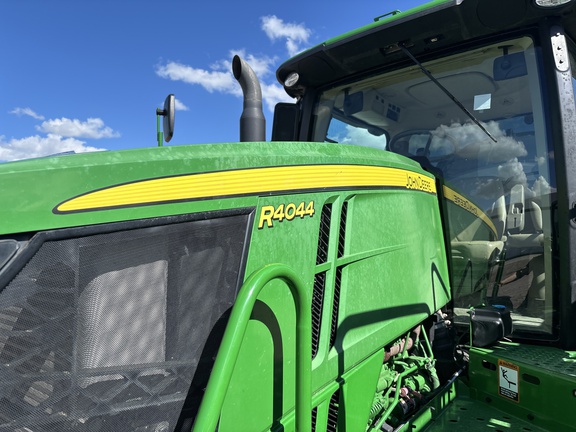 2020 John Deere R4044 Sprayer/High Clearance