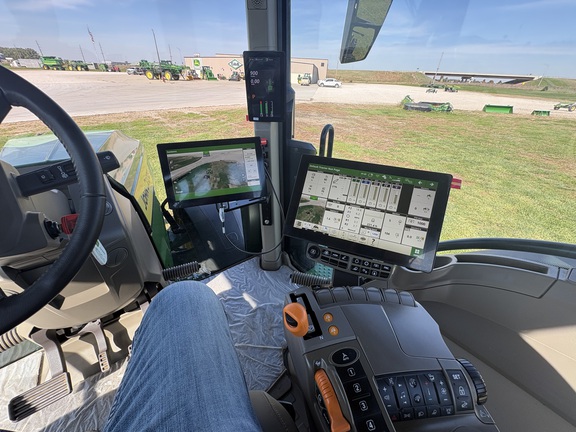 2024 John Deere 8R 340 Tractor