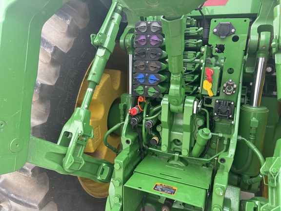 2024 John Deere 8R 370 Tractor