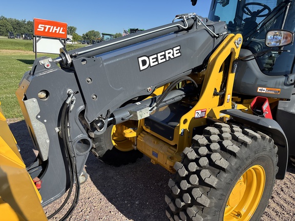 2024 John Deere 326 P Compact Utility Loader