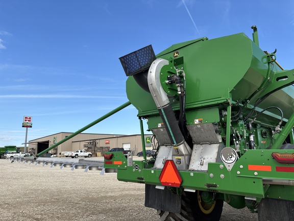 2024 John Deere 800R Misc