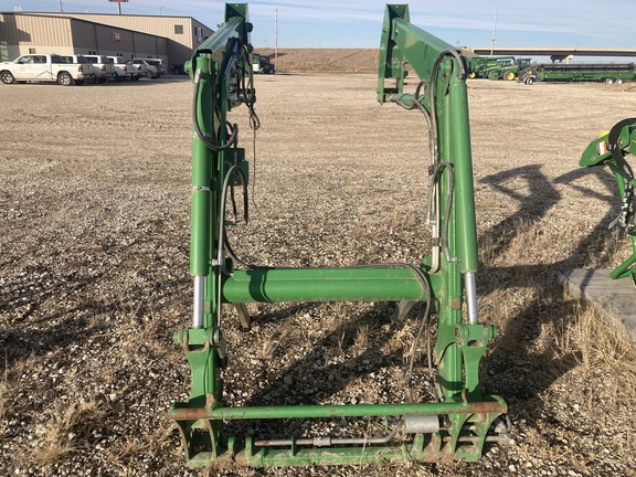 2010 John Deere 563 Loader