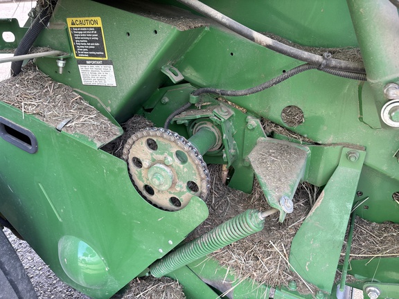 2019 John Deere 560M Baler/Round