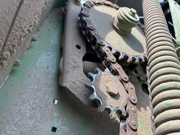 2019 John Deere 560M Baler/Round