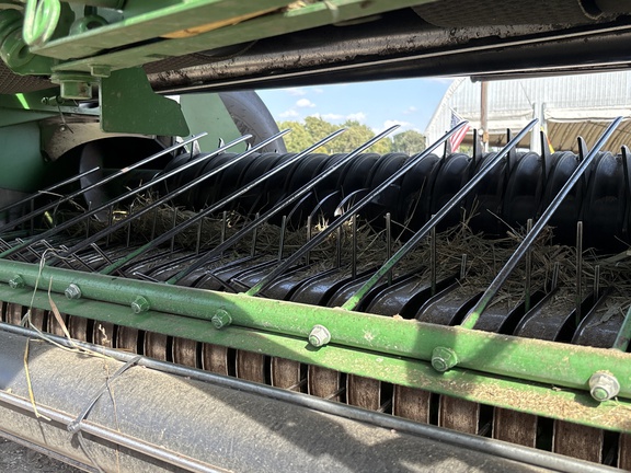 2019 John Deere 560M Baler/Round