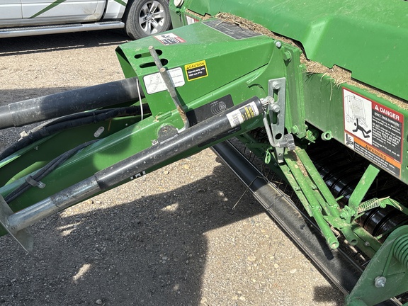 2019 John Deere 560M Baler/Round