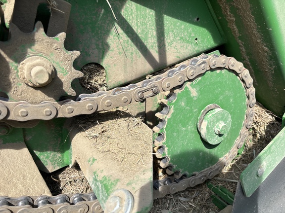 2019 John Deere 560M Baler/Round