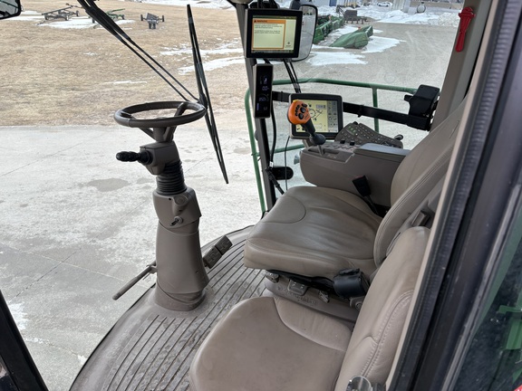 2023 John Deere 9900 Forage Harvester