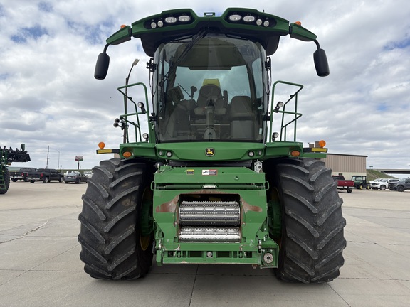 2023 John Deere 9900 Forage Harvester