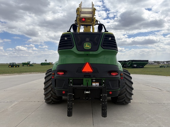 2023 John Deere 9900 Forage Harvester