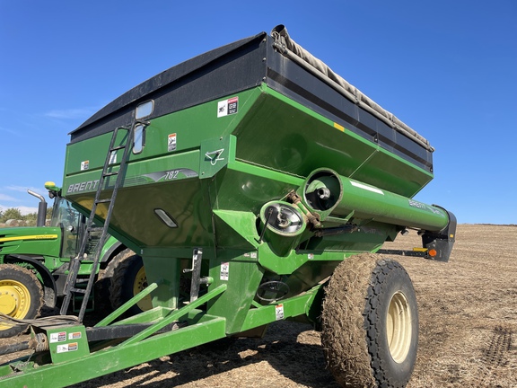 2010 Brent 782 Grain Cart