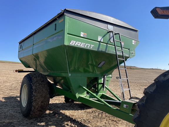 2010 Brent 782 Grain Cart