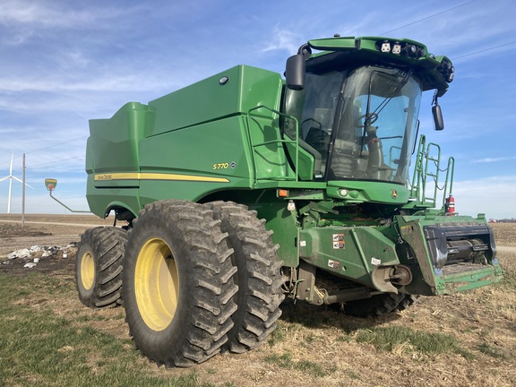 2023 John Deere S770 Combine