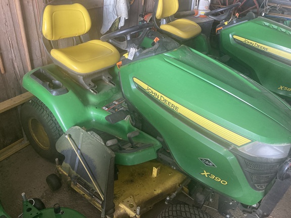 2020 John Deere X390 Garden Tractor