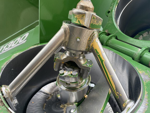 2020 Brent V1300 Grain Cart