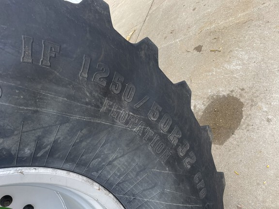 2020 Brent V1300 Grain Cart