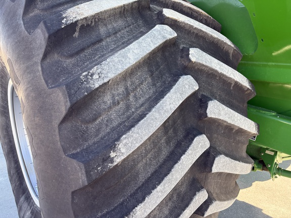 2020 Brent V1300 Grain Cart