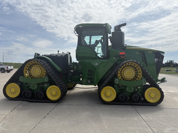 2025 John Deere 9RX 590 Tractor Rubber Track