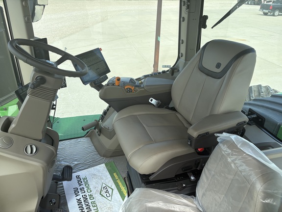 2025 John Deere 9RX 590 Tractor Rubber Track