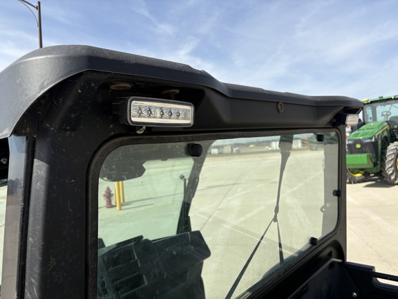 2024 John Deere XUV 835M ATV