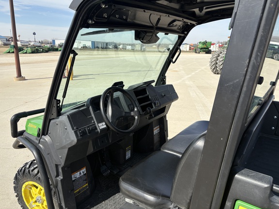 2024 John Deere XUV 835M ATV