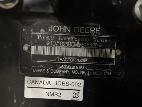 2021 John Deere 1025R Tractor Compact