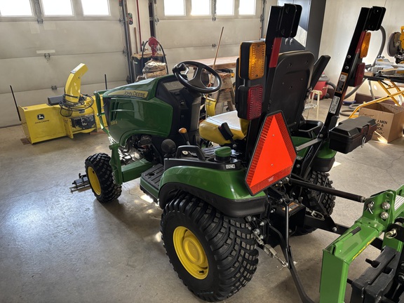 2021 John Deere 1025R Tractor Compact