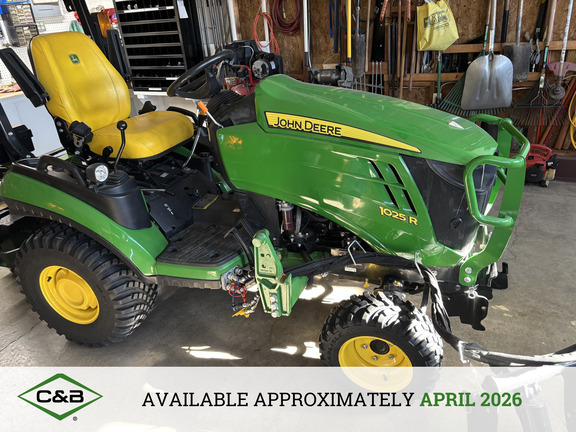 2021 John Deere 1025R Tractor Compact