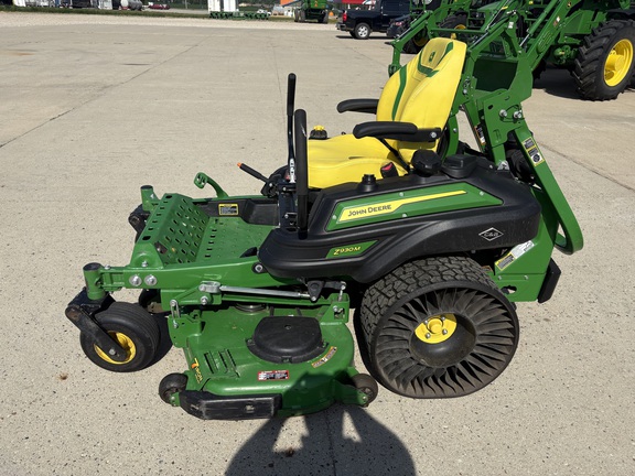 2024 John Deere Z930M Mower/Zero Turn