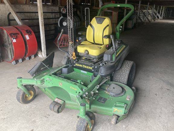 2022 John Deere Z950R Mower/Zero Turn