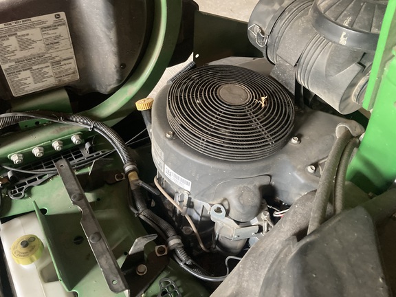 2022 John Deere Z950R Mower/Zero Turn