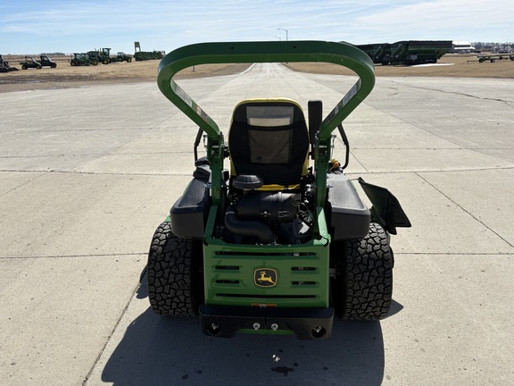 2022 John Deere Z950R Mower/Zero Turn