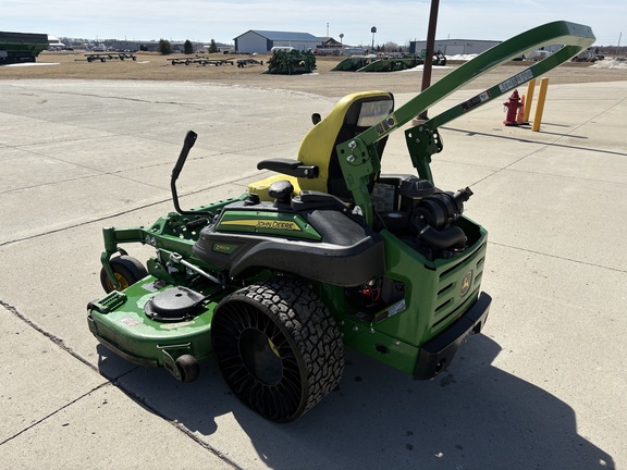 2022 John Deere Z950R Mower/Zero Turn