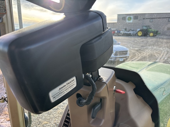 2006 John Deere 7720 Tractor