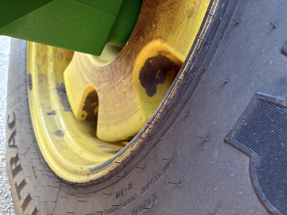 2012 John Deere 9560R Tractor 4WD