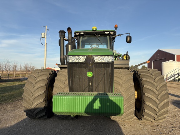 2012 John Deere 9560R Tractor 4WD