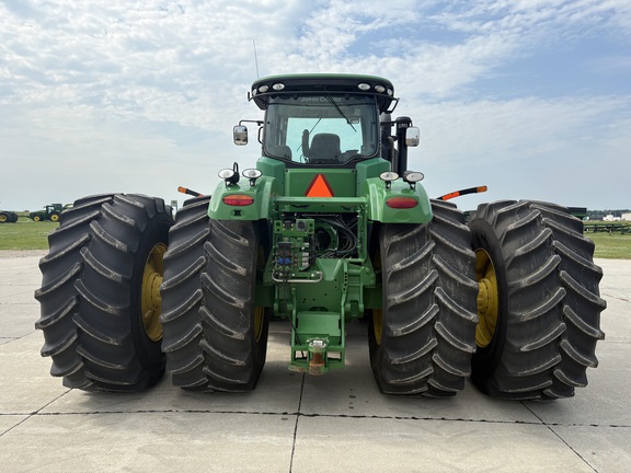 2012 John Deere 9560R Tractor 4WD