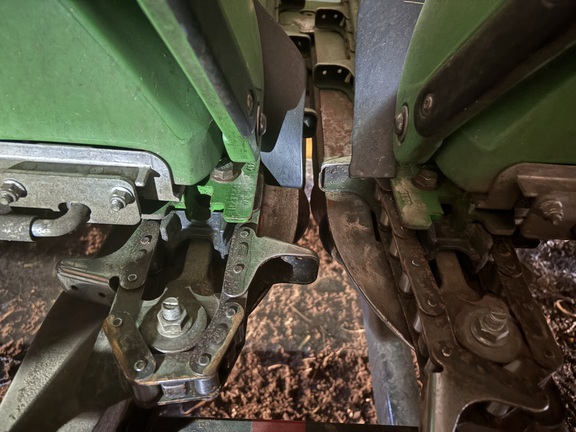 2014 John Deere 612C StalkMaster Header Corn Head