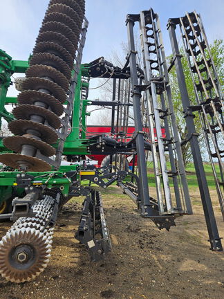 2022 John Deere 2660VT Misc