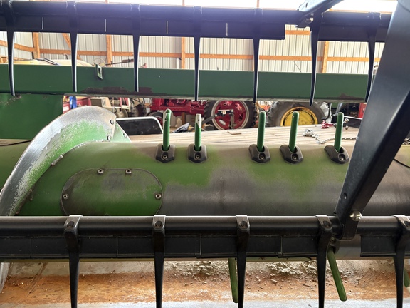 2004 John Deere 630F Header Combine