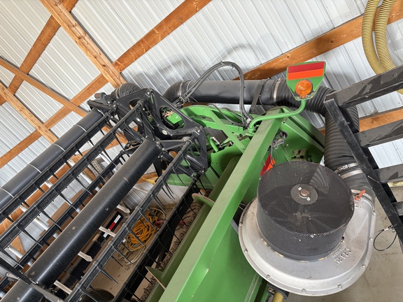 2004 John Deere 630F Header Combine