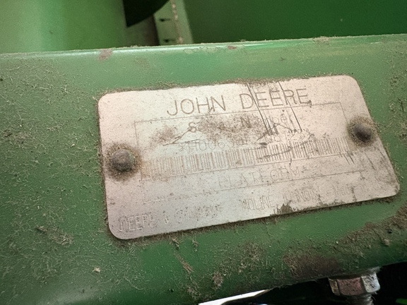 2004 John Deere 630F Header Combine