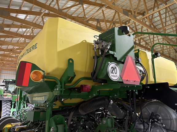 2024 John Deere 1775NT Planter