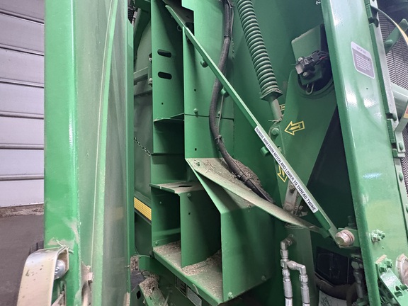 2012 John Deere 568 Baler/Round