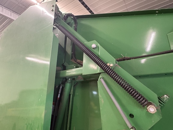 2012 John Deere 568 Baler/Round